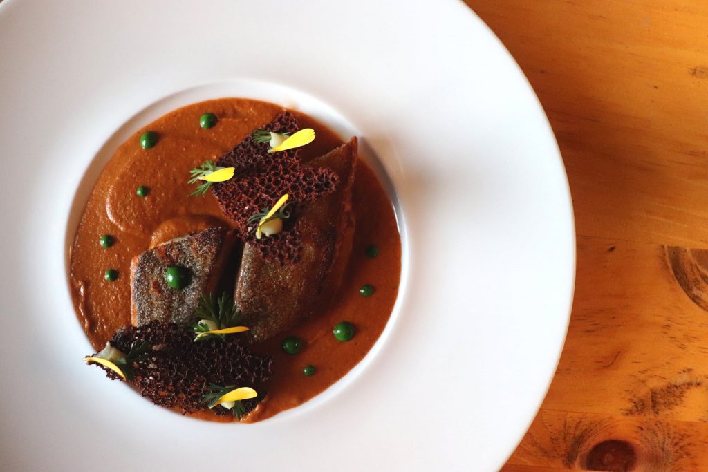 Restaurante Amores: Un Refugio Culinario de Estrellas Michelin y Pasión 🌟🍽️