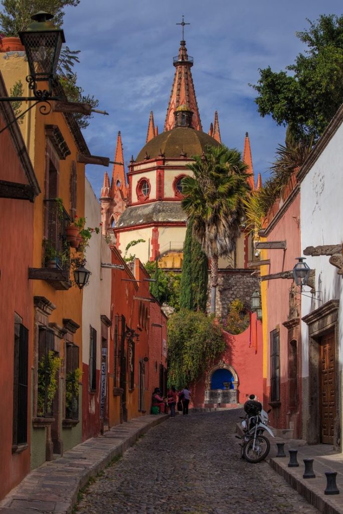 ¿Dónde Hospedarte en San Miguel de Allende? 🌟🏨✨