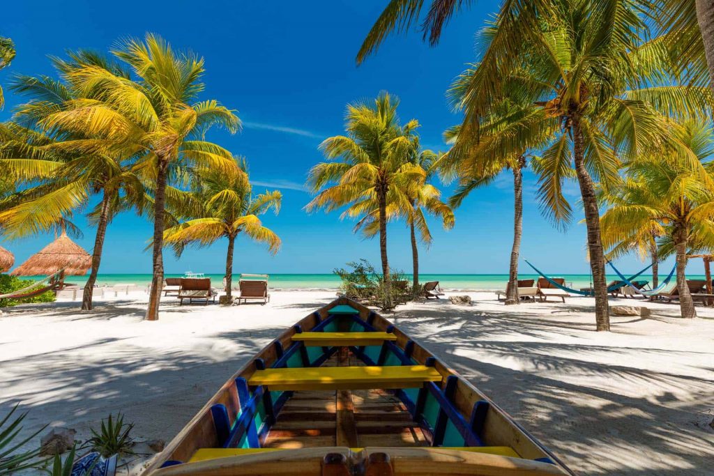 Explora Holbox: Un Paraíso en el Caribe Mexicano 🏝️🌊